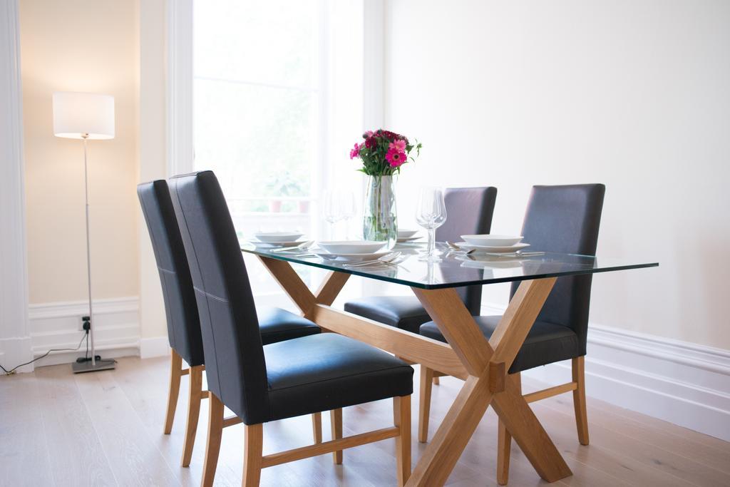 Luxton Apartments - Knightsbridge Лондон Екстер'єр фото