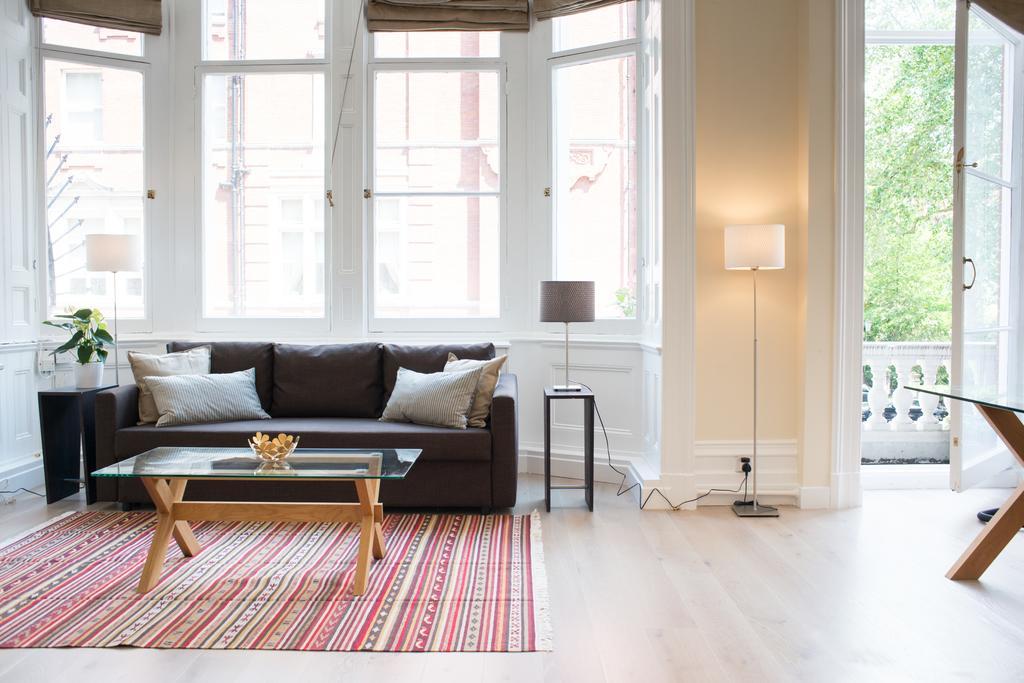 Luxton Apartments - Knightsbridge Лондон Екстер'єр фото