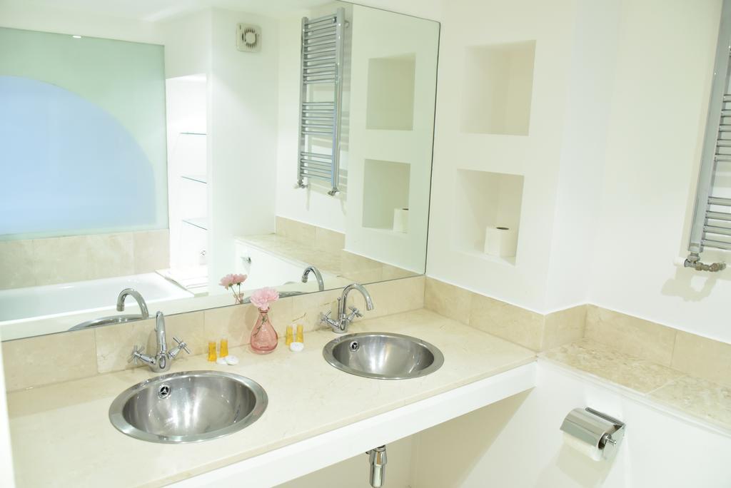 Luxton Apartments - Knightsbridge Лондон Екстер'єр фото