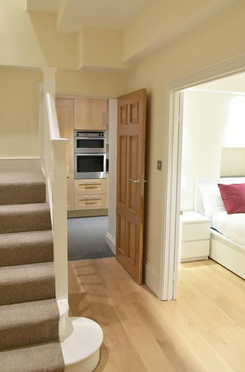 Luxton Apartments - Knightsbridge Лондон Екстер'єр фото